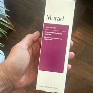 Murad Hydration AHA/BHA Exfoliating Cleanser - White and Purple